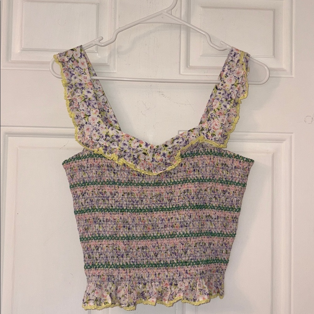 NEW Heartloom -cotton FLORAL cropped dove top sz medium